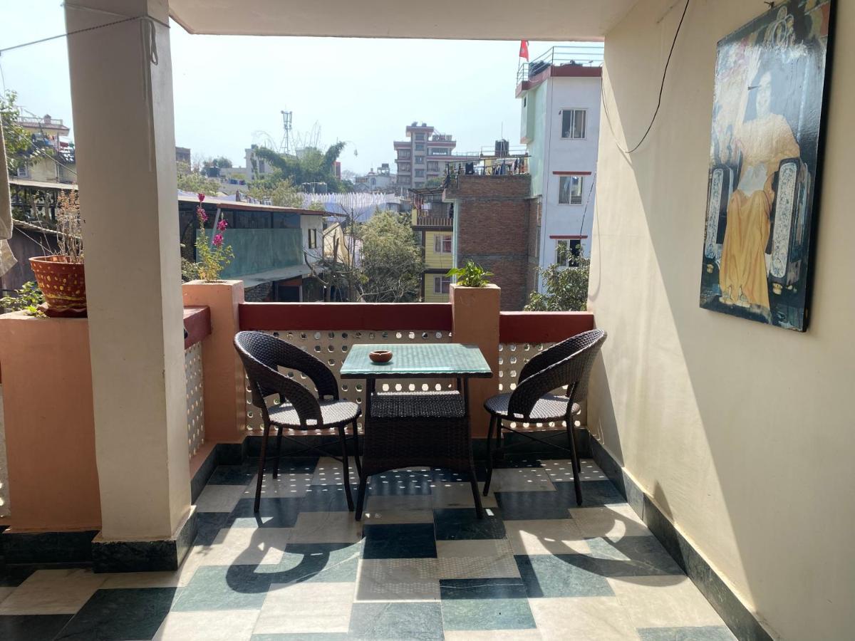 Birds Nest Hostel Катманду Экстерьер фото
